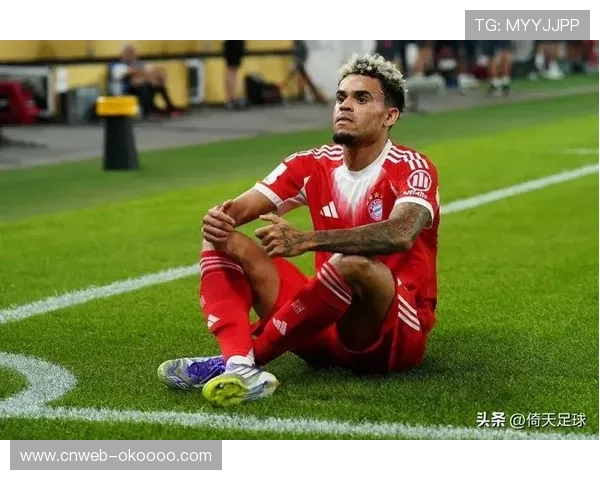 拜仁边锋迪亚斯发布个人单曲，队友期待更衣室首秀