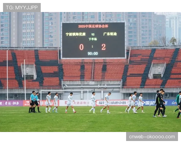 半场战报:雷恩1-0尼斯,主队连续肋部斜插制造绝杀机会 半场战报:雷恩1-0尼斯,主队连续肋部斜插制造绝杀机会